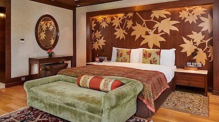 The LaLit Grand Palace Srinagar